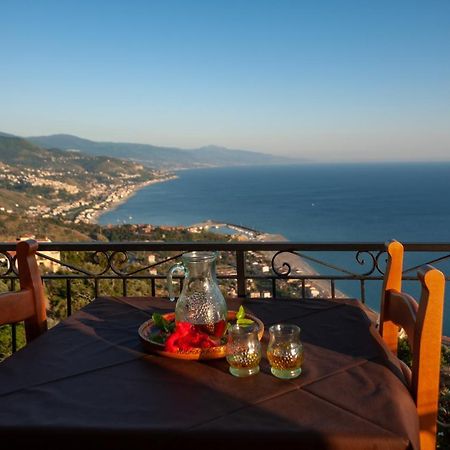 Azienda Agrituristica Le Terre Di San Leonardo Cetraro Buitenkant foto
