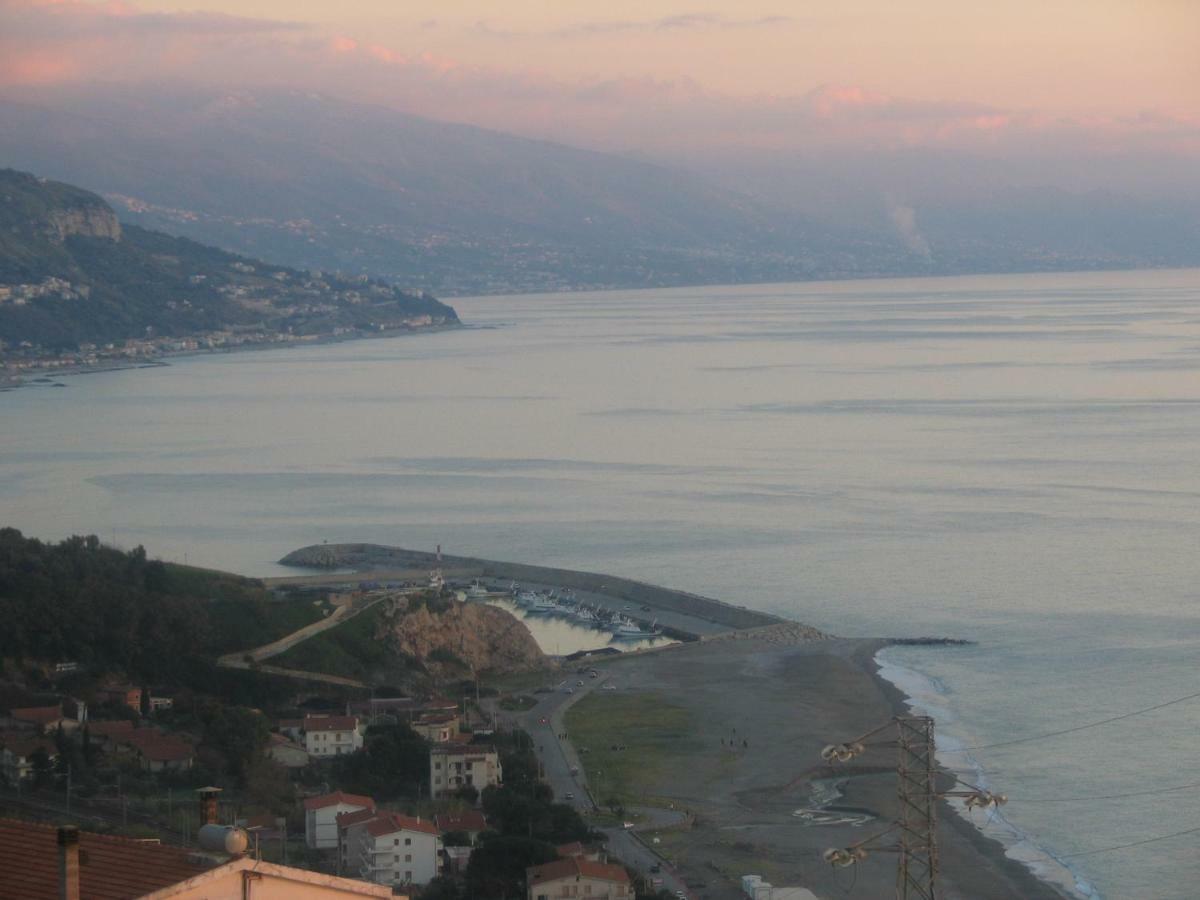 Azienda Agrituristica Le Terre Di San Leonardo Cetraro Buitenkant foto